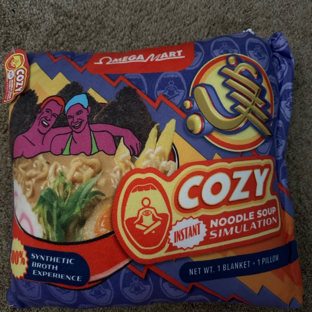 Cozy Instant Noodle Soup Simulation Blanket
